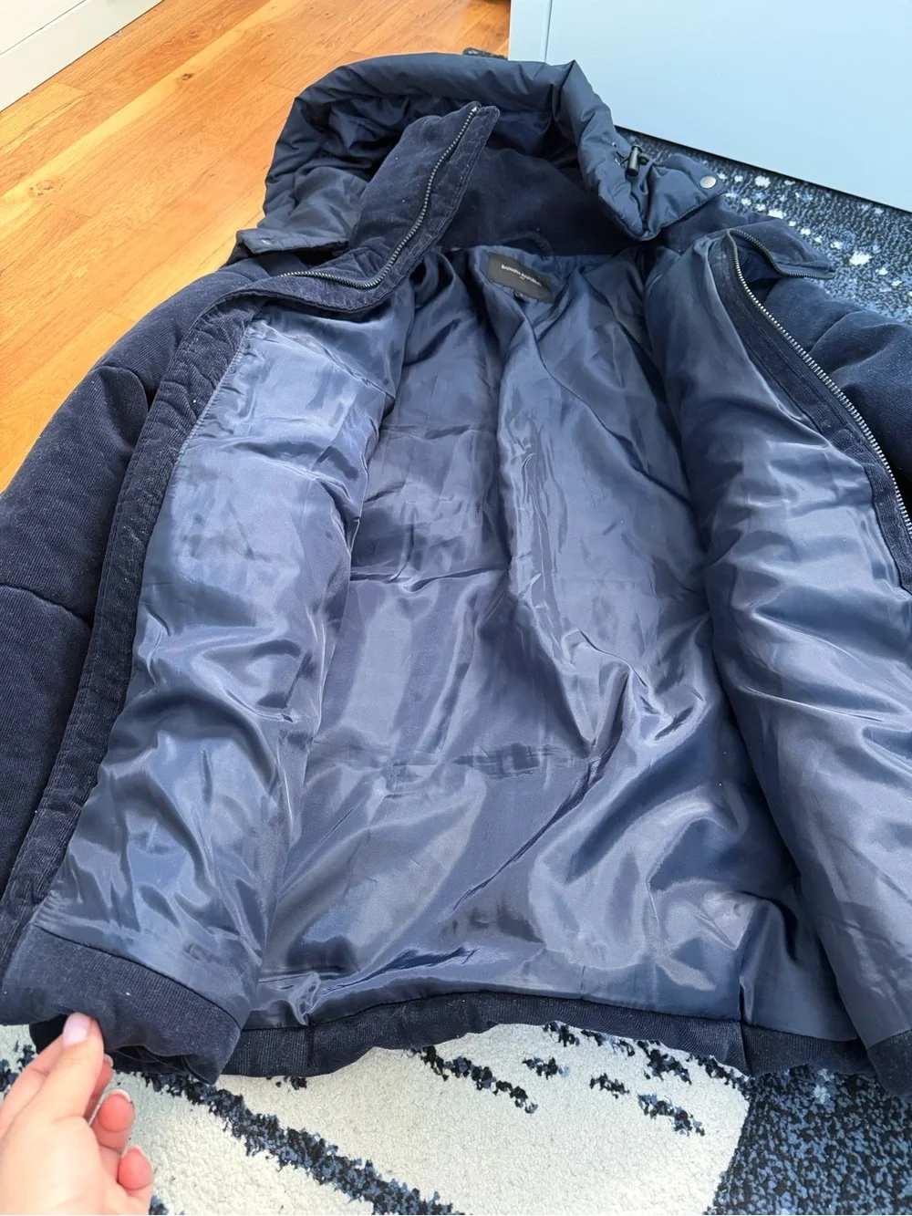 Banana Republic Men's Navy Puffer Jacket with Hood